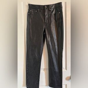 🖤 GAP faux leather pants